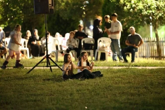 Kartepe’de açık havada sinema keyfi
