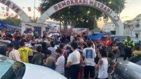 Kiraz kapabilmek için kıyasıya yarıştılar