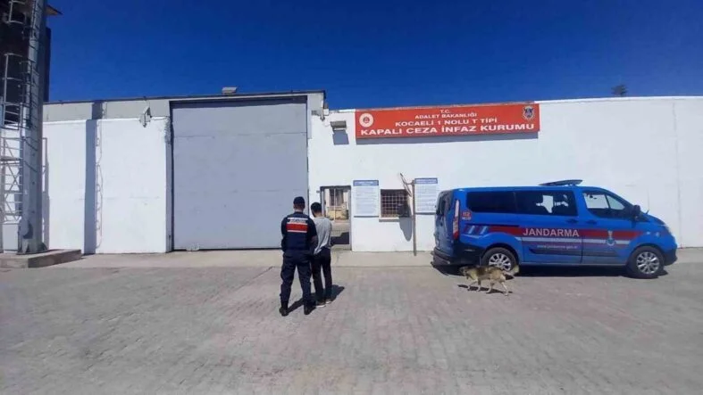 Kocaeli’de aranan 2 hükümlü JASAT operasyonuyla yakalandı