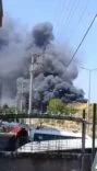 Kocaeli’de iş yerinde çıkan yangına müdahale ediliyor