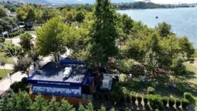 Antik Balık’ın dördüncü şubesi Başiskele Sahili’nde açıldı