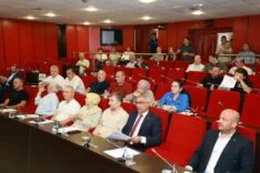 Gebze Meclisi’nden üniversitelilere 12 bin TL destek