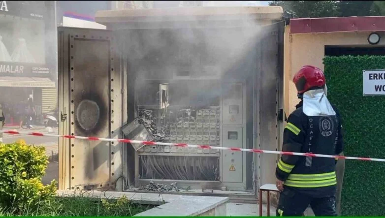 İzmit merkezde elektrik panosu yangını