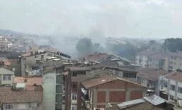 Tadilat sırasında atık malzemeler tutuştu